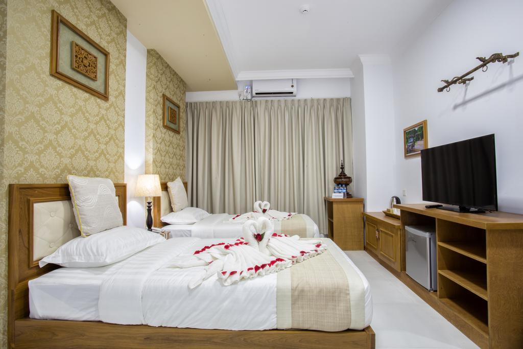 Hotel Shwe Nann Htike Pyin Oo Lwin Exteriör bild