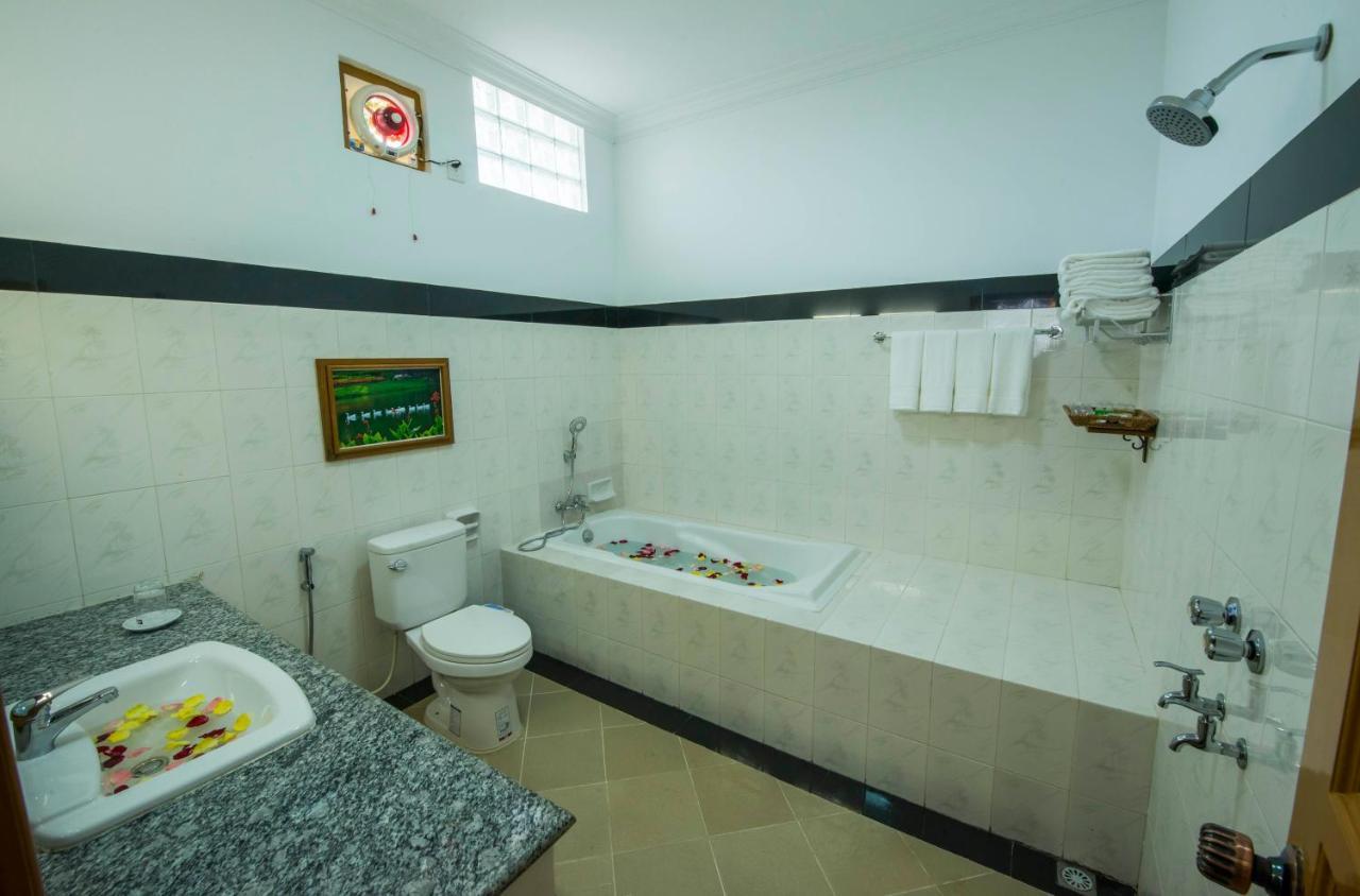 Hotel Shwe Nann Htike Pyin Oo Lwin Exteriör bild